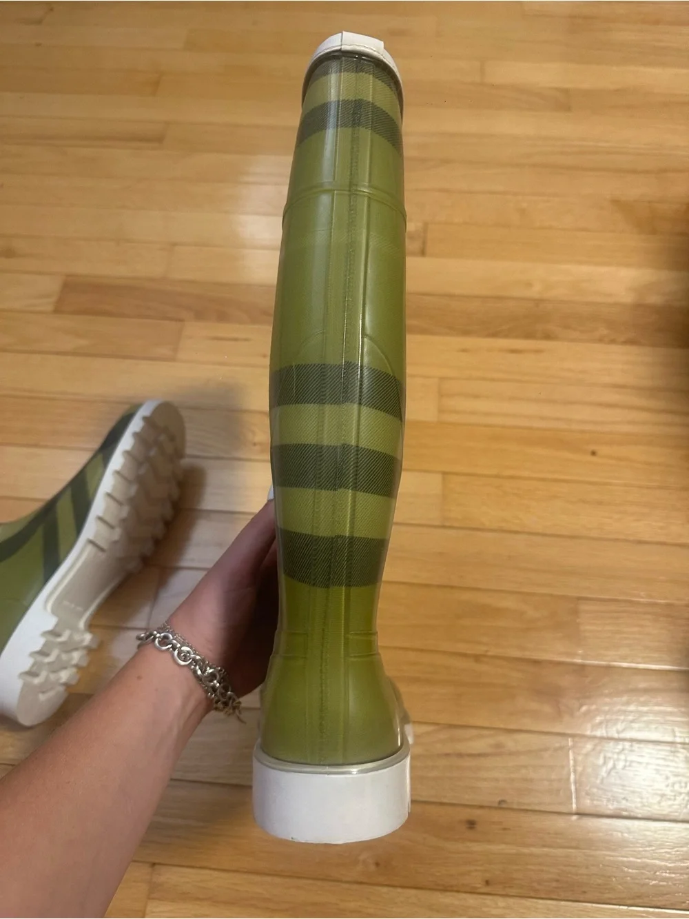 Burberry Green Plaid Rain Boots with White Soles Size 41